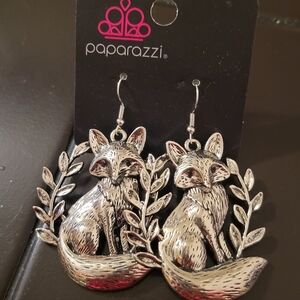 Paparazzi Silver Fox Earrings with Leaf Design